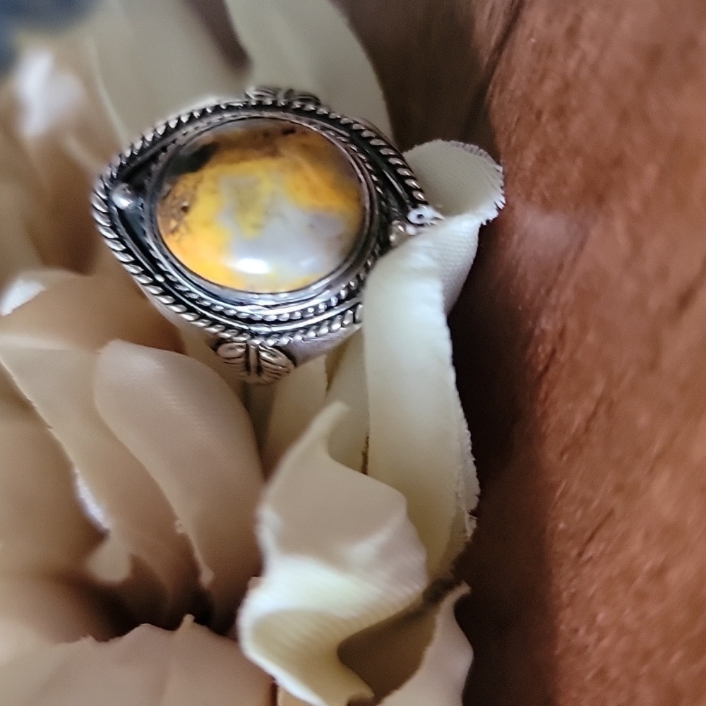 Solid Sterling Silver Bumblebee Jasper Ring Size 8 - image 4